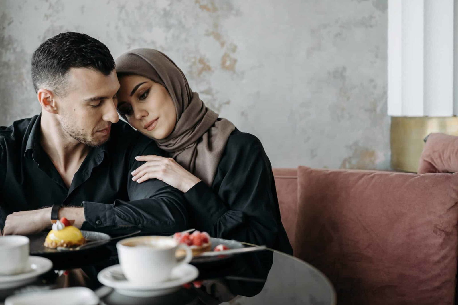 read the signs relationship