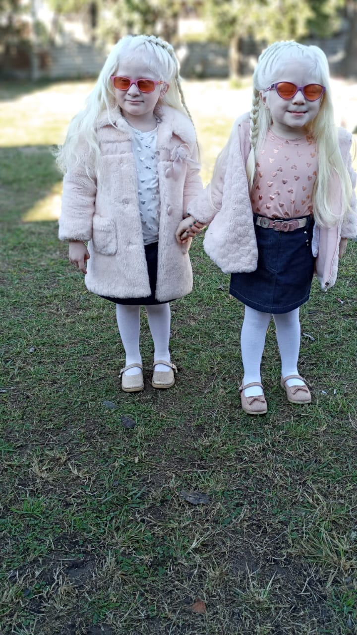 Catalina and Virginia