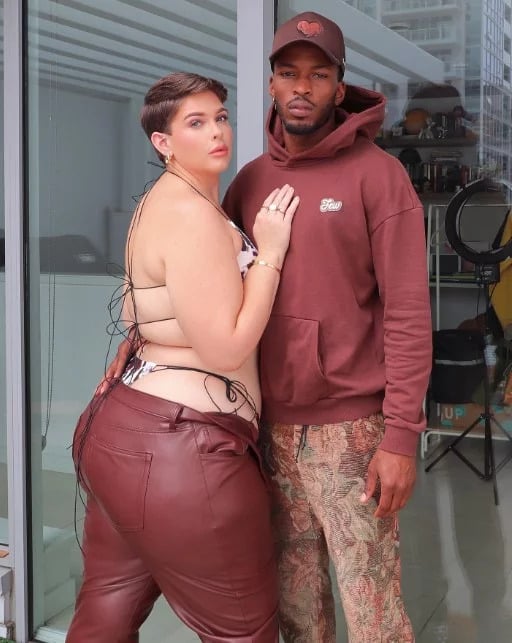 curvy woman
