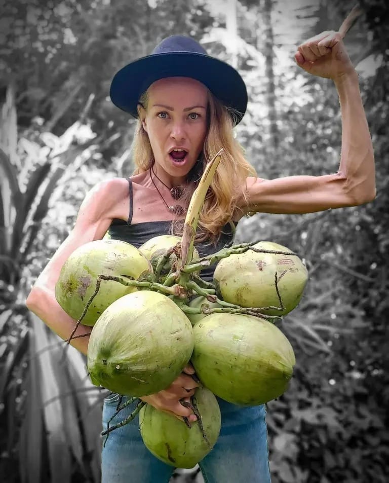 Vegan Raw Food Influencer