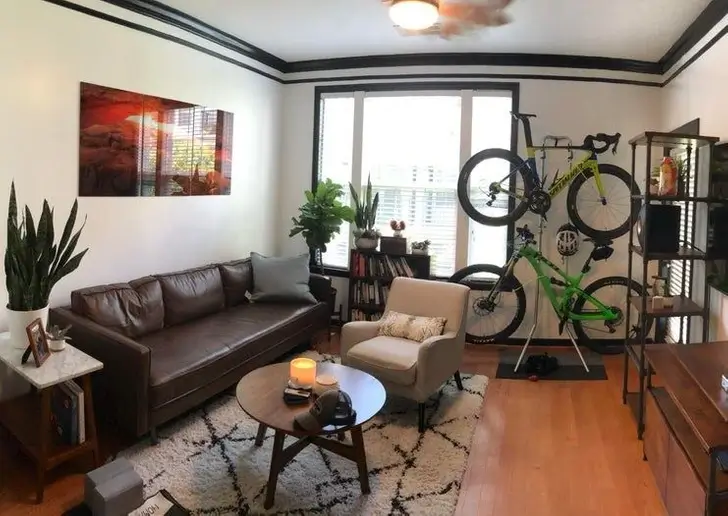 Single Men Apartments