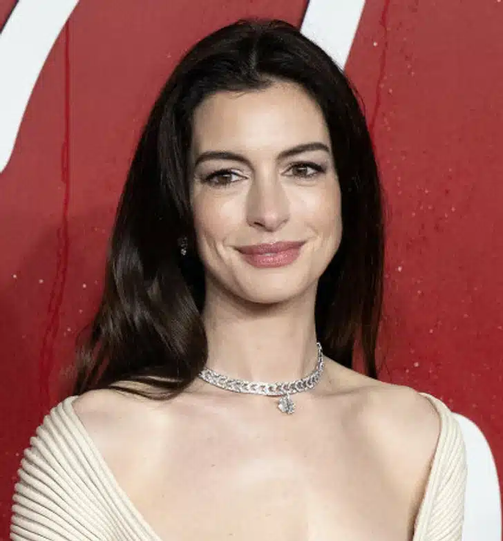 Anne Hathaway