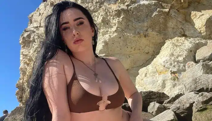 Body-Positive Influencer